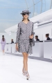 chanel-paris-fashion-week-spring-summer-2016-show-42
