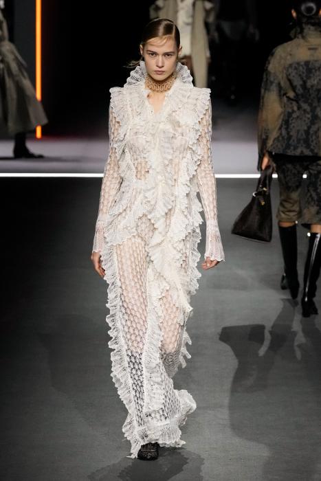 dior-aw-25-54
