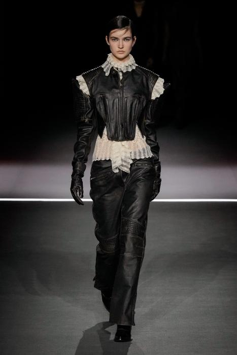 dior-aw-25-56