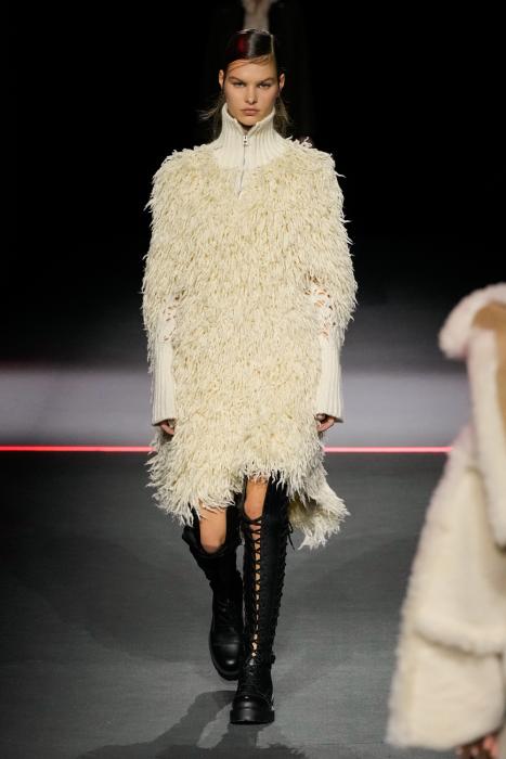 dior-aw-25-59