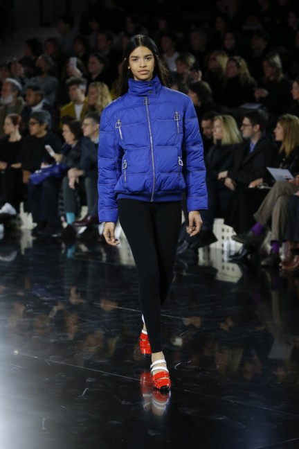 courreges-paris-fashion-week-aw-16-12