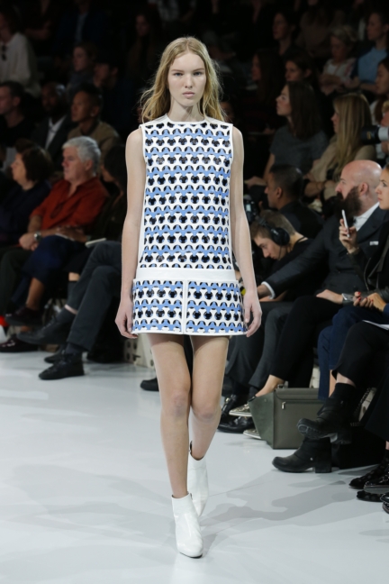 courreges-paris-fashion-week-spring-summer-2016-52