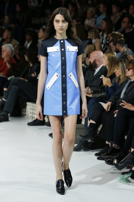 courreges-paris-fashion-week-spring-summer-2016-57