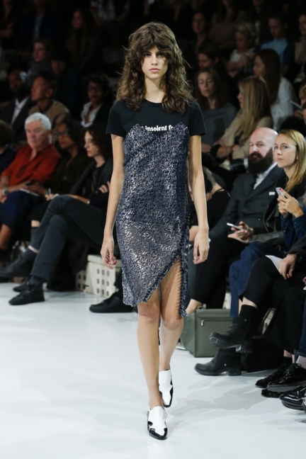 courreges-paris-fashion-week-spring-summer-2016-64