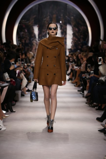 dior_rtw_aw1617_look-31