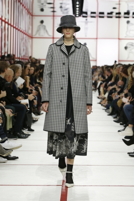 dior_autumn-winter2019-2020_key_looks_10