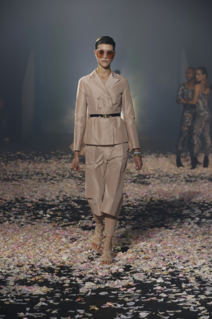 dior_rtw_ss19__look_10