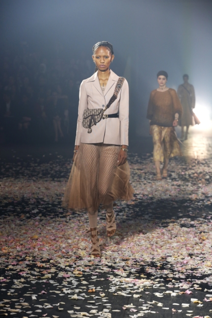 dior_rtw_ss19__look_25
