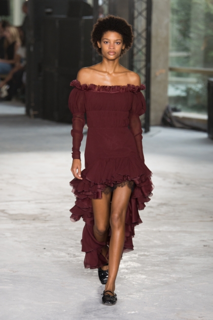 giambattista-valli-ss18-look-40