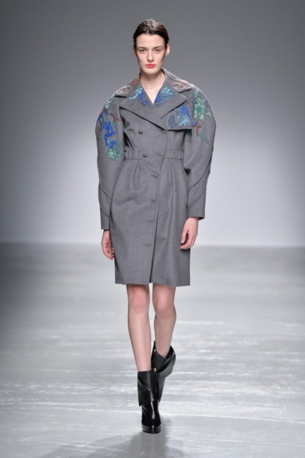 guy-laroche-fw16-17-01