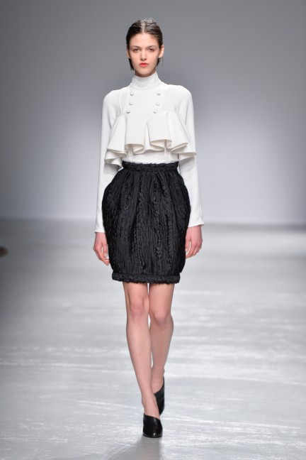guy-laroche-fw16-17-14