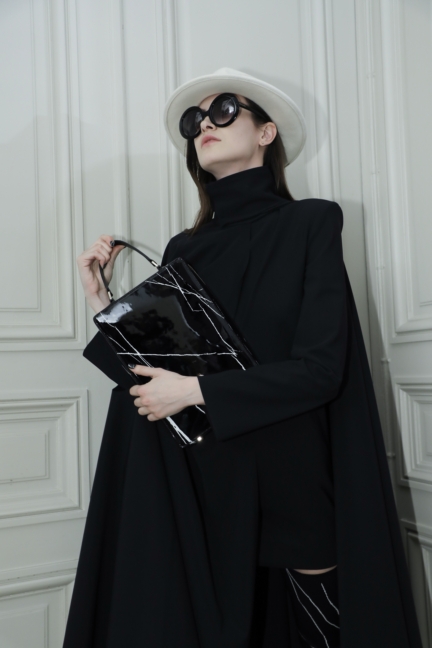 guy_laroche_backstage_winter2019_211