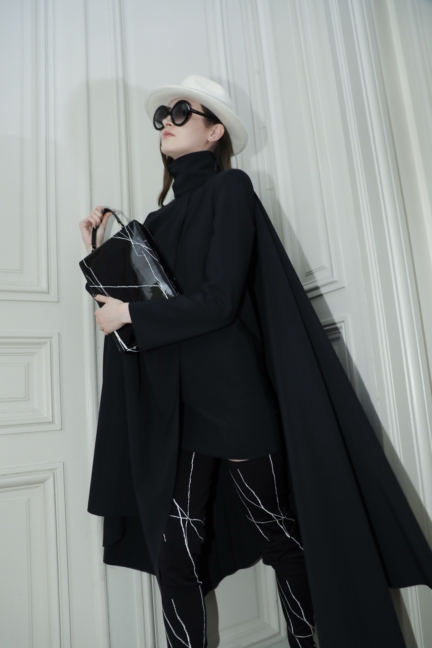 guy_laroche_backstage_winter2019_212