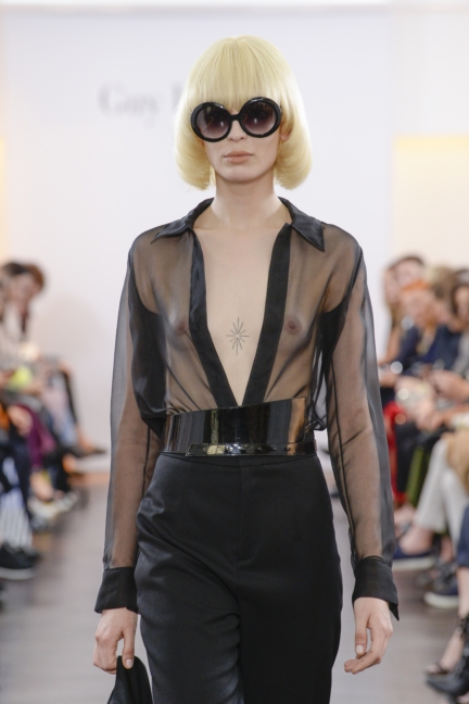 guy-laroche-ss2018-look-01-details