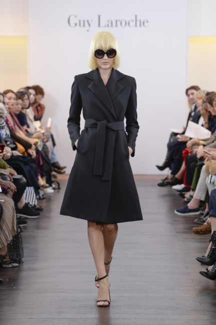 guy-laroche-ss2018-look-05