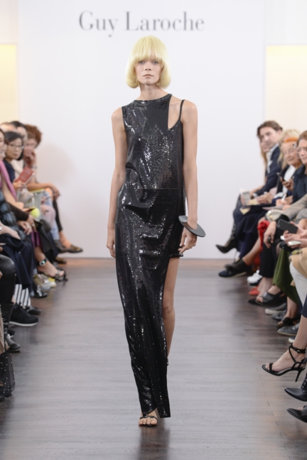 guy-laroche-ss2018-look-16