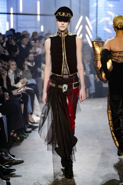 look-11