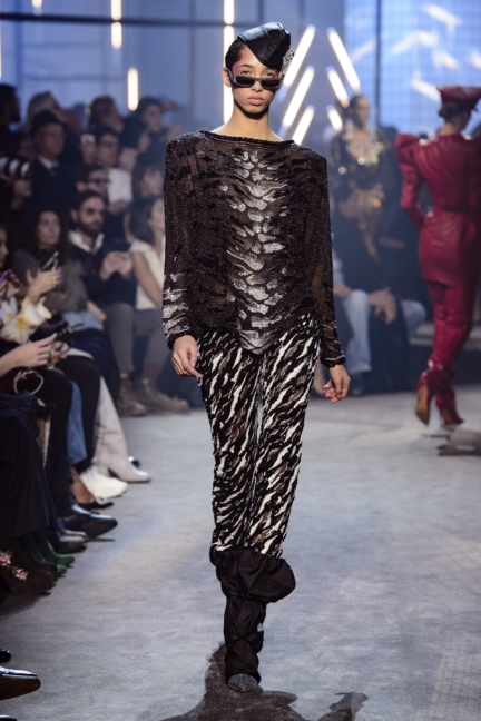 look-18