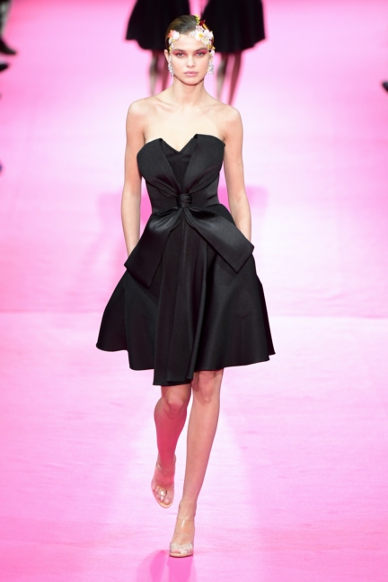 alexis_mabille_css19_001