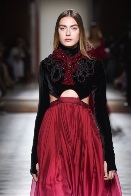 julien-fournie-haute-couture-autumn-winter-2015-143