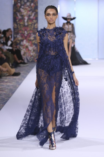 ralph-russo-aw16-look-37