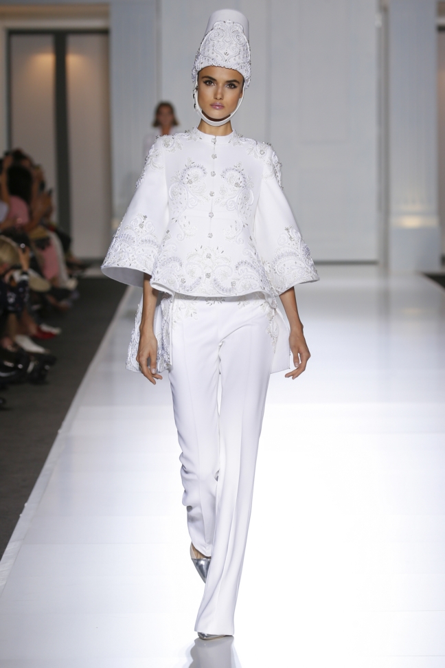 ralph-russo-aw17-look-01