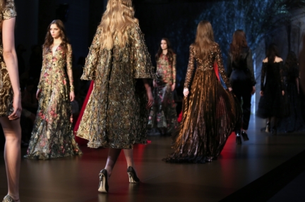 ralph-russo-aw15-013