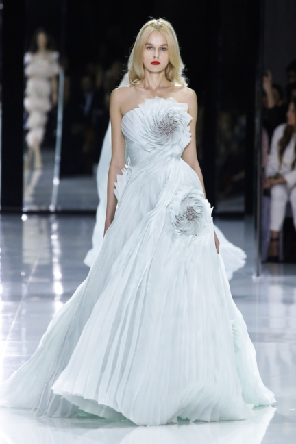 ralph-russo-ss18-look-10
