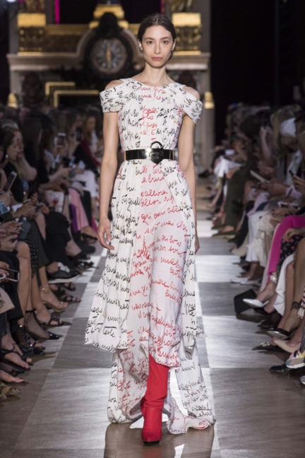 schiaparelli_hcaw1819_look_22