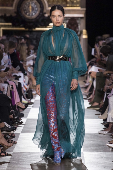 schiaparelli_hcaw1819_look_30