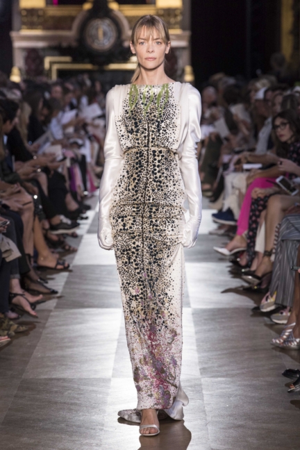 schiaparelli_hcaw1819_look_41