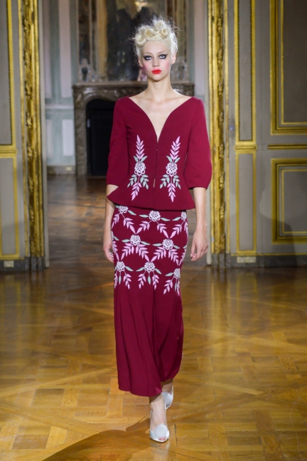 look-12