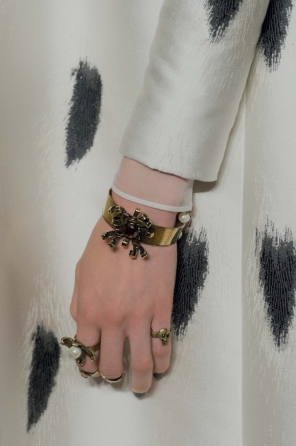 valentino-hc-fw1617-45-det