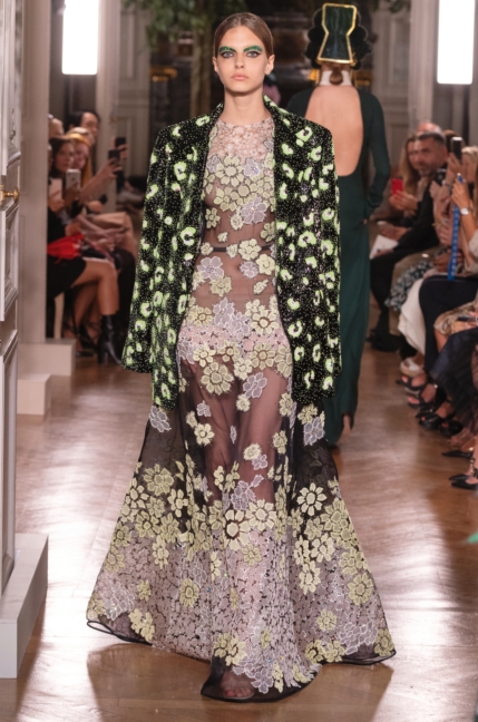 016-valentino-hc-fw1920