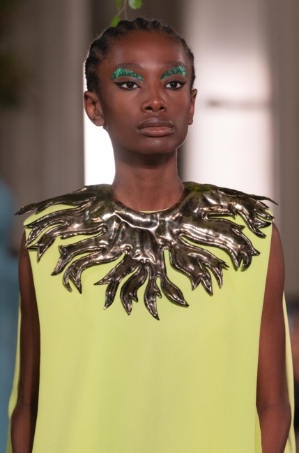 040-valentino-hc-fw1920-dett