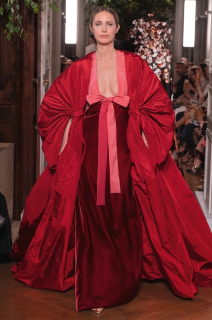 052-valentino-hc-fw1920