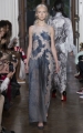yiqing-yin-hcfw15-14