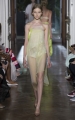 yiqing-yin-hcfw15-3