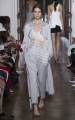 yiqing-yin-hcfw15-7