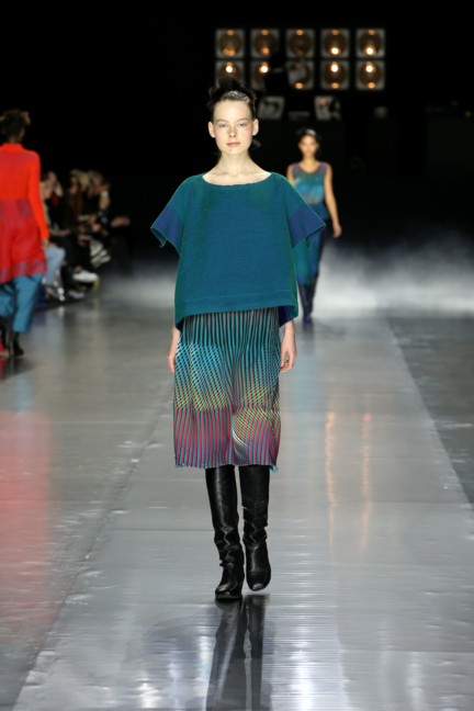 issey-miyake-paris-fashion-week-aw-16-8