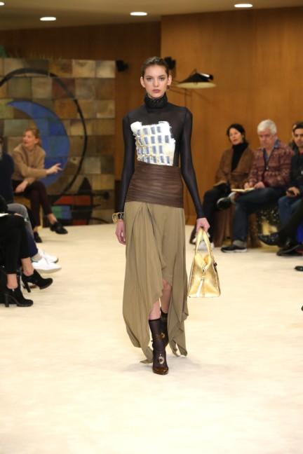 loewe-paris-fashion-week-aw-16-10