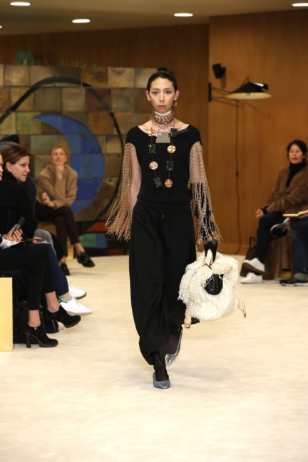 loewe-paris-fashion-week-aw-16-23