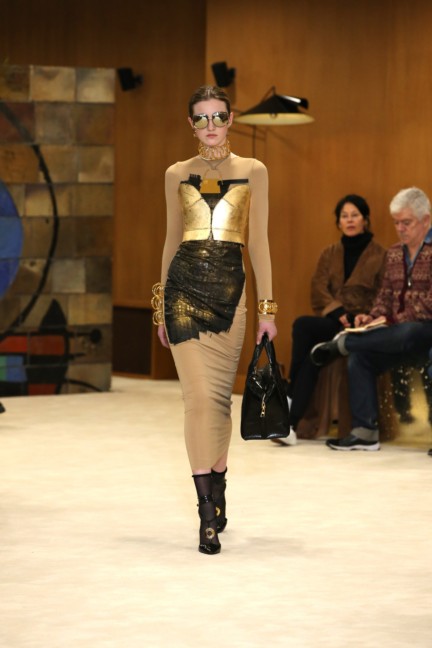 loewe-paris-fashion-week-aw-16-28