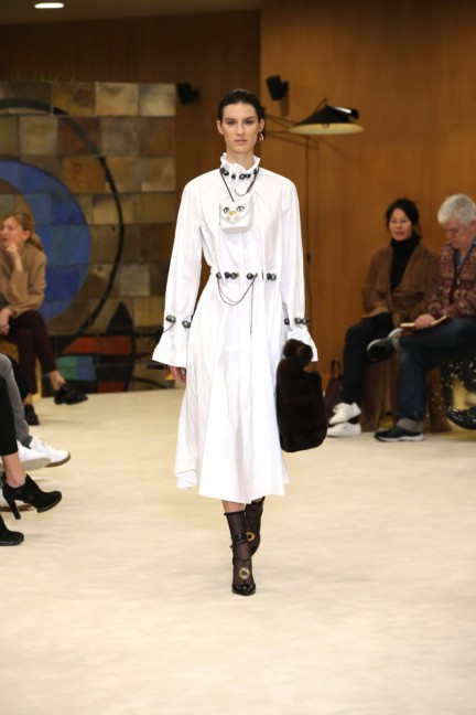 loewe-paris-fashion-week-aw-16-6