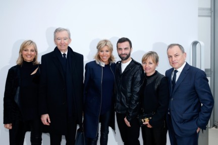 helene-arnault-bernard-arnault-brigitte-macron-nicolas-ghesquiere-brigitte-burke-michael-burke