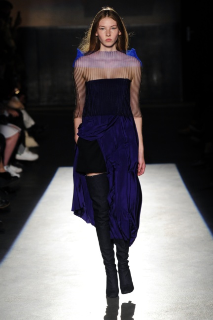 lutz-huelle-paris-fashion-week-spring-summer-2016-16