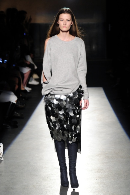 lutz-huelle-paris-fashion-week-spring-summer-2016-8