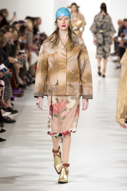 mm_ss18_defile_looks_22