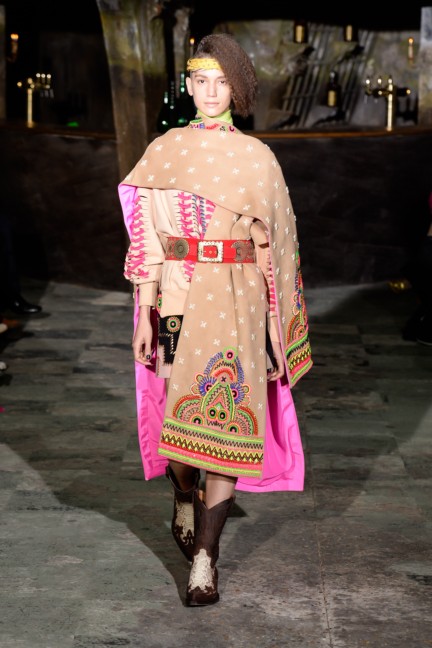 manish-arora-paris-fashion-week-aw-16-2