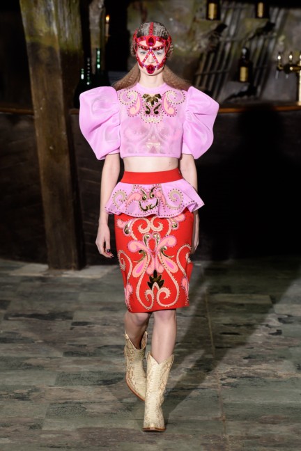manish-arora-paris-fashion-week-aw-16-27